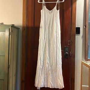 White cotton and nylon lining maxi dress with lace detail